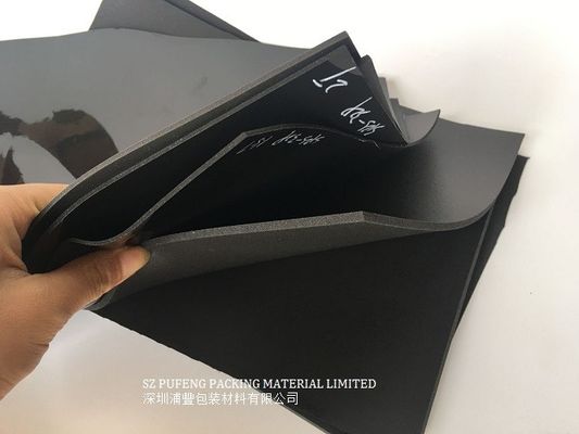 편면 접착제와 전기 절연형 셀 방식 우레탄 폼